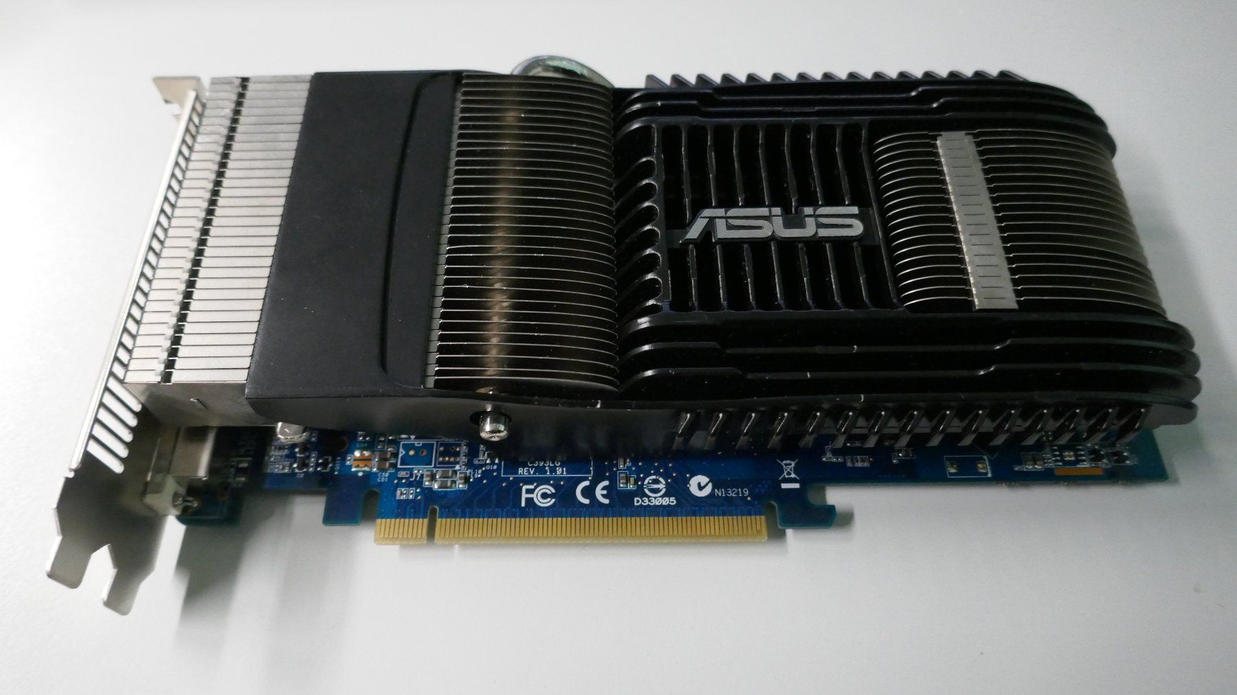 Asus Schede grafiche: Asus GT9600 Silent – Usato da Wenslingen venduto da FairlightCMI