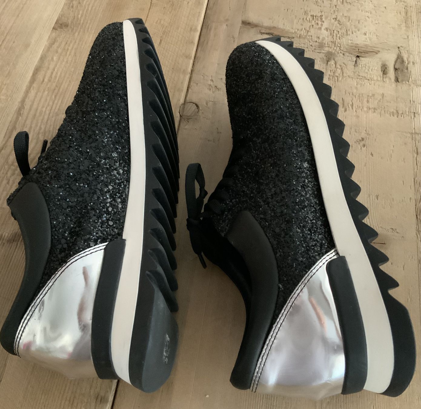 Damenschuhe: Ovye Damenschuhe Grösse 37/Materialmix – Neu (gemäss Beschreibung) aus Berneck von Ordnung2021