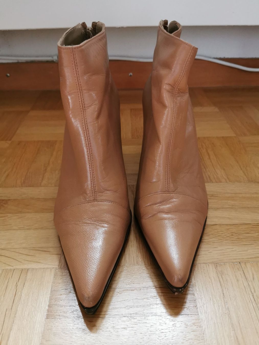 Stuart Weitzman Chaussures femmes: Stiefeletten Stuart Weitzman Gr. 38 – D'occasion à Stäfa par flamingo_17 2