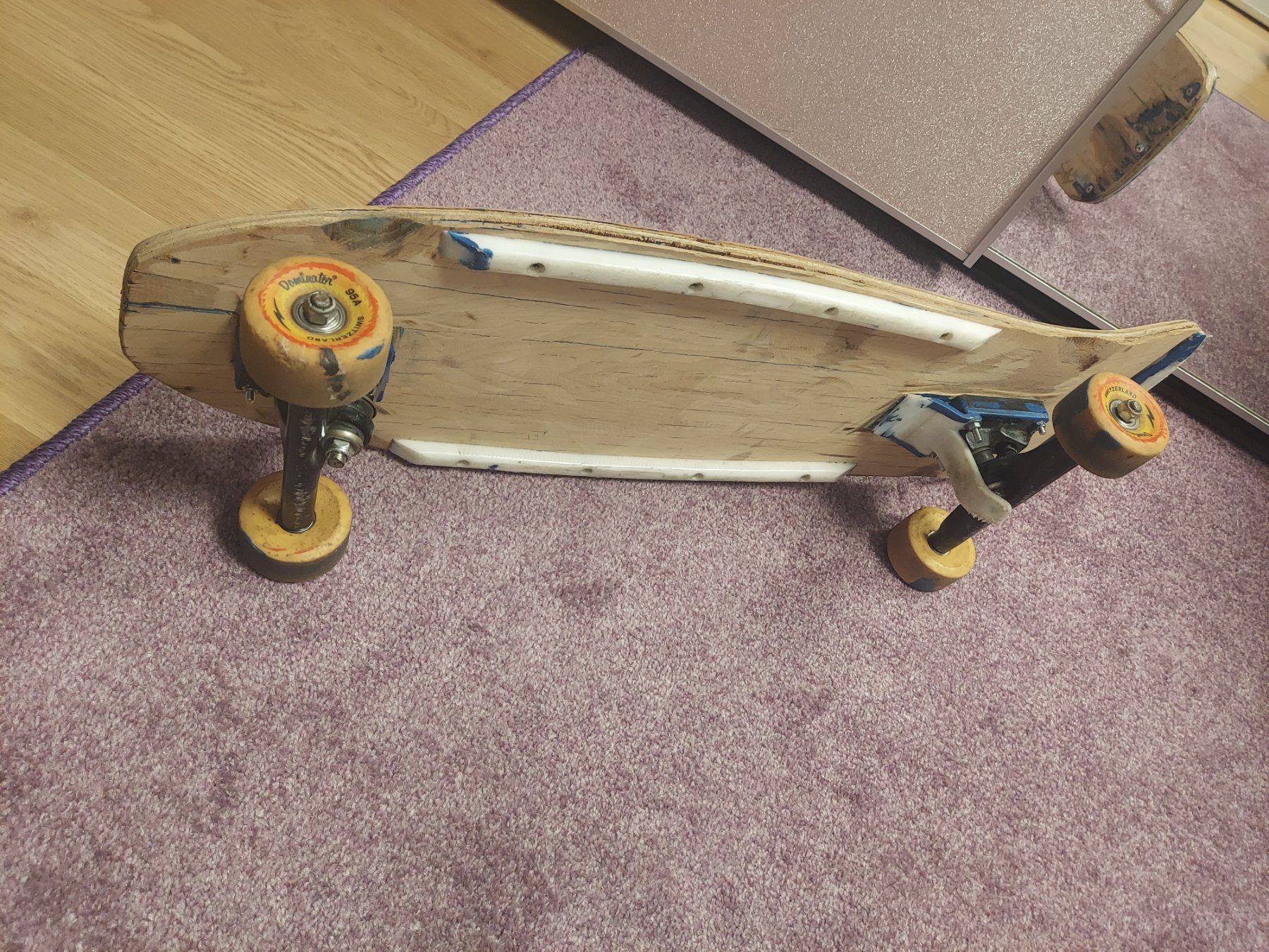 Skateboards: Skateboard Dominator 95A Switzerland – Usato da Dietikon venduto da Miakitty 2