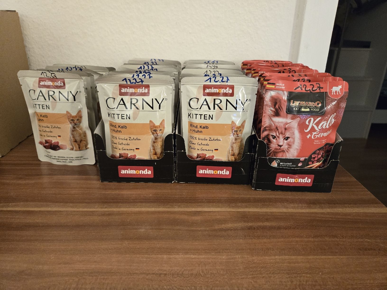 Mangimi: Carny 30× Beutel Leonardo 13×Beuteln – Nuovo e nell'imballaggio originale da Burgdorf venduto da tamaraw03
