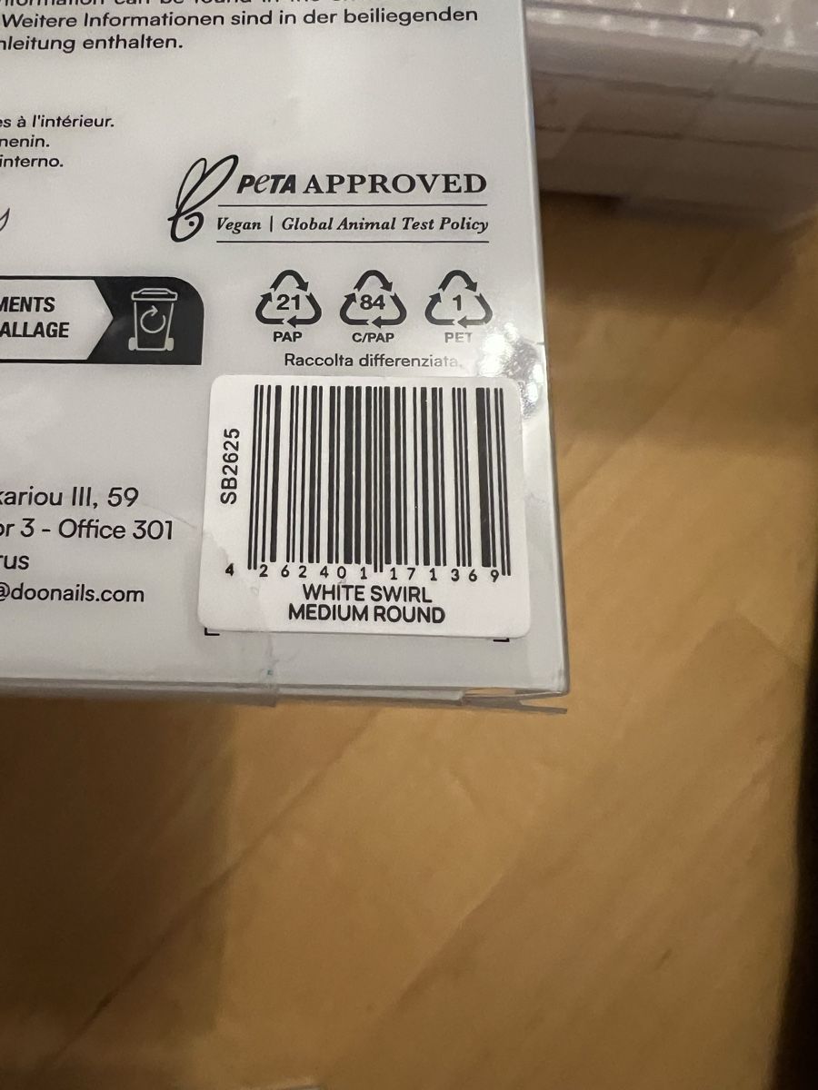 Künstliche Fingernägel: DOONAILS Soft Gel Press Ons Medium Round White Swirl Neu – Neu und originalverpackt aus Toffen von Vanessa_Germann 1