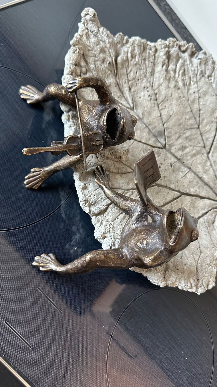 Tutte le decorazioni: 2 Frösche aus Bronze – Usato da Zürich venduto da brazerola 2