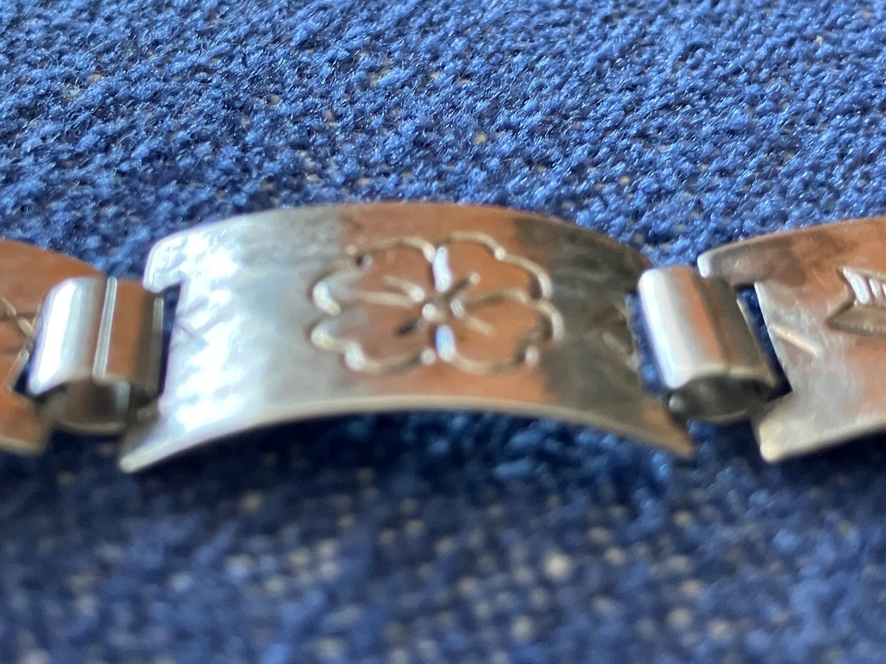 Armbänder & -reifen: Antikes Silberarmband – Gebraucht aus Düdingen von Kalalua 1