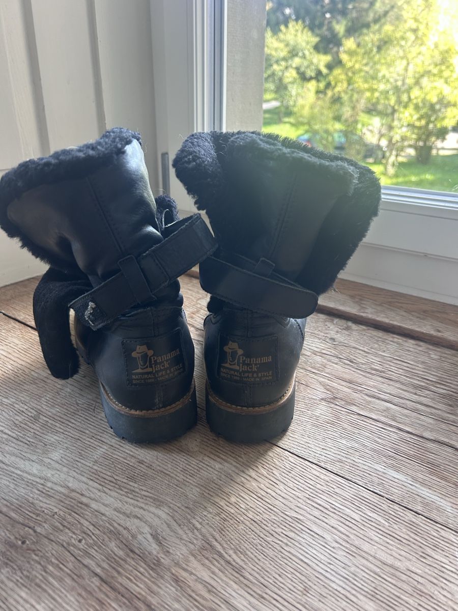 Damenschuhe: Panamajack Winterstiefel – Gebraucht aus Wald ZH von kellerlisi 1