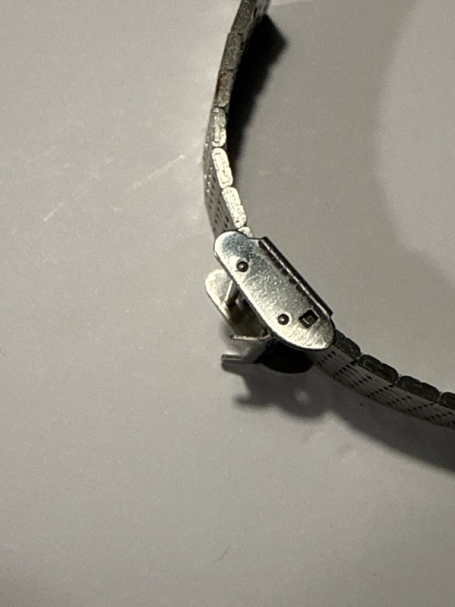 Bracciali & Braccialetti: Bracelet montre acier  – Usato da Thônex venduto da Jerry_lee 2
