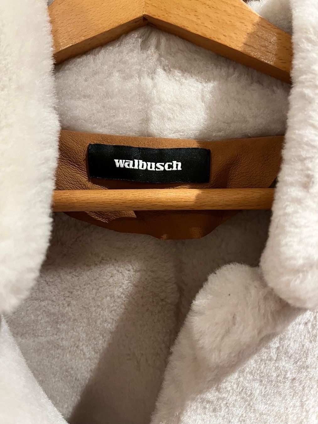 Jacken: Walbusch Leder Lammfelljacke Damen – Gebraucht aus Pratteln von Daily88 1