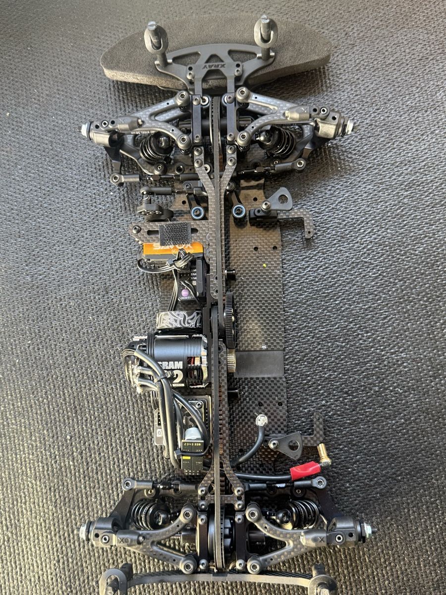 XRay Modellismo RC: Xray X4 24 – Usato da Urnäsch venduto da Welleweg 1
