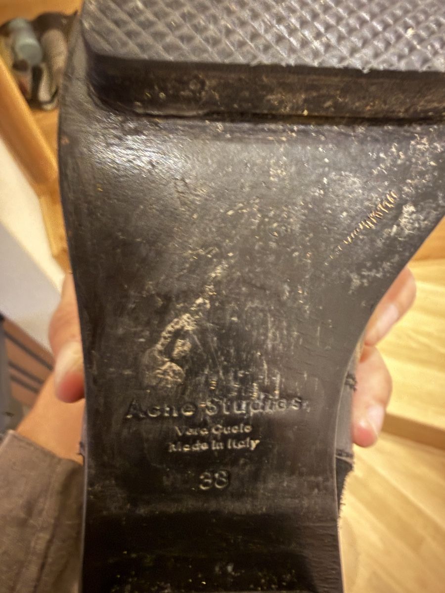Acne Studios Chaussures femmes: Acne Studios Boots - Cypress - size 38 – D'occasion à Thalwil par mal_kmh9 2