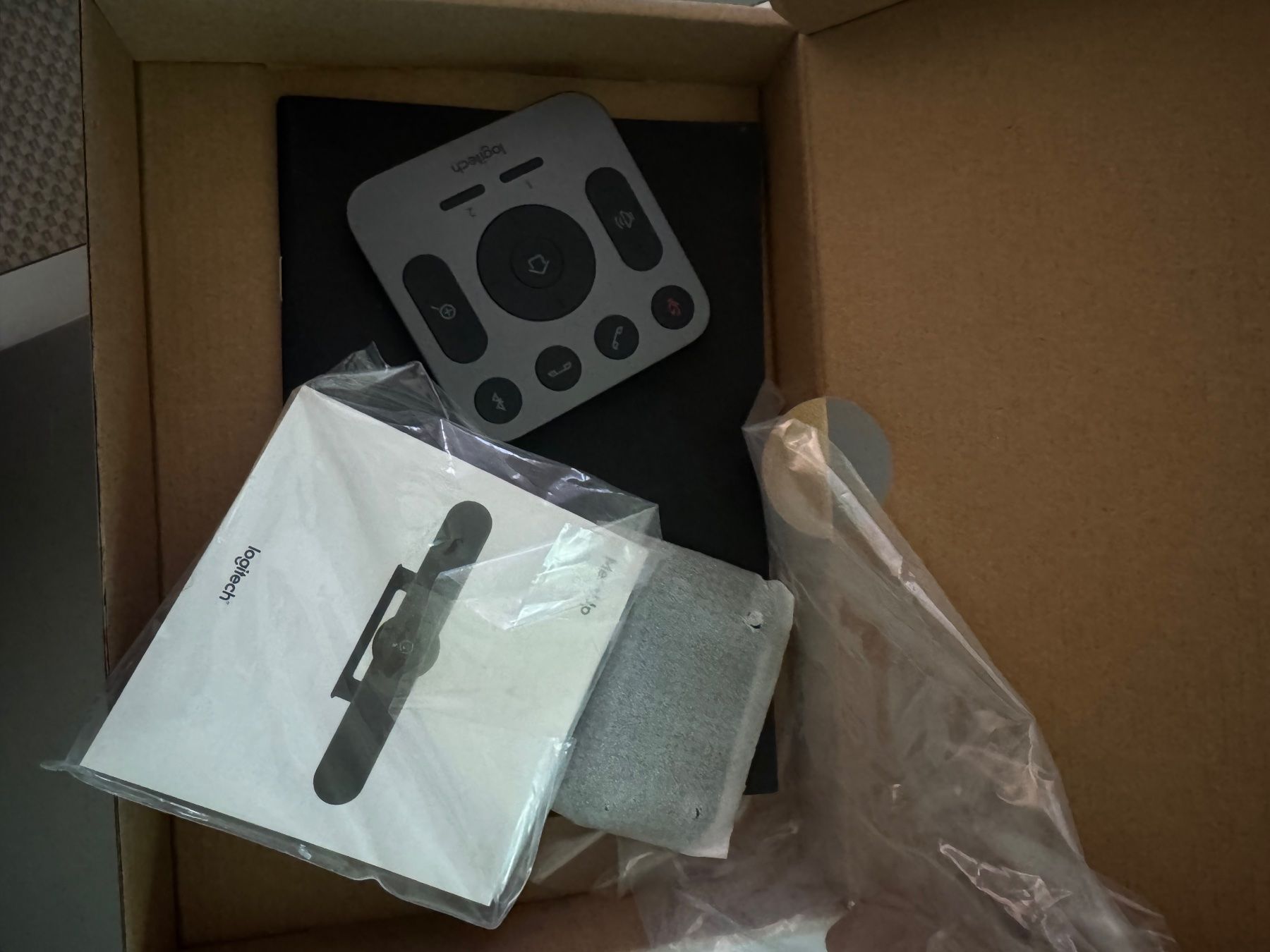 Logitech Webcams: Logitech MeetUp Conference Webcam new – Neuf (Voir description) à Zürich par Anastasiya_g 7