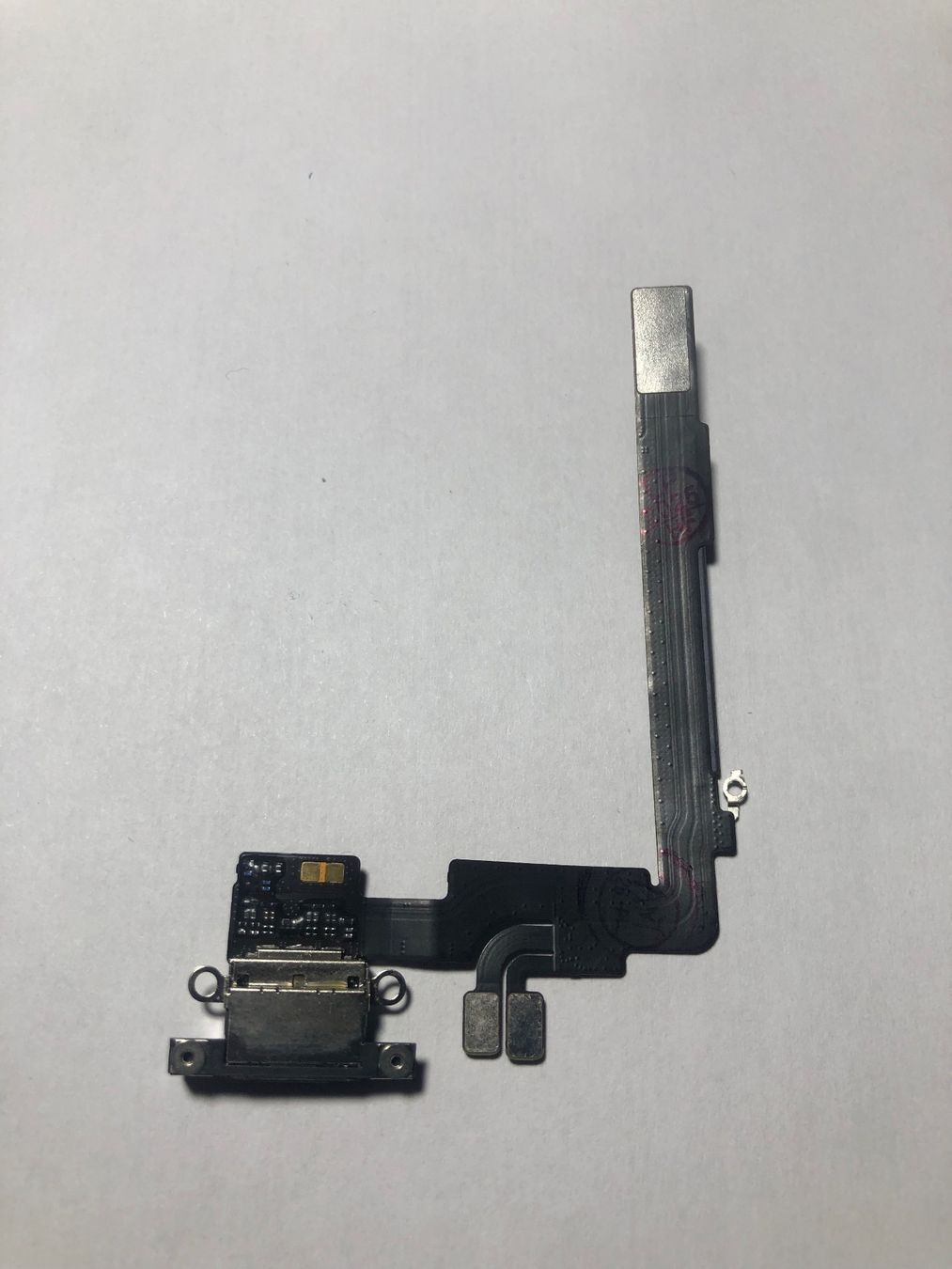 Apple Caricabatterie: Connecteur de charge Iphone 16 pro max original. – Nuovo e nell'imballaggio originale da Leukerbad venduto da ray_lyv7