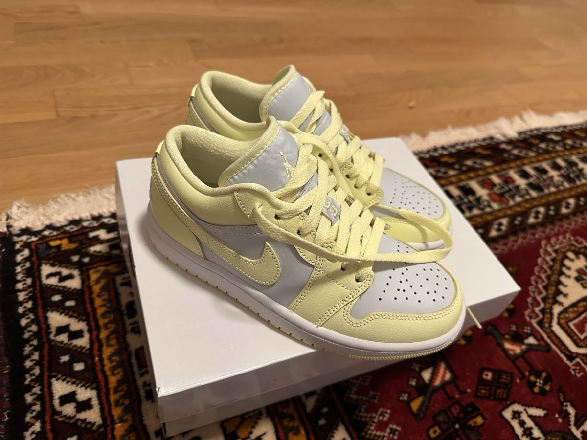 Damenschuhe: Nike – Neu und originalverpackt aus Bellinzona von Tanecos88 1