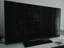 Fernseher Philips 43 Zoll Ambilightmit mit Fussplatte