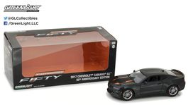 CHEVROLET CAMARO SS 2017 FIFTY-FIFTY 1:24 GREENLIGHT