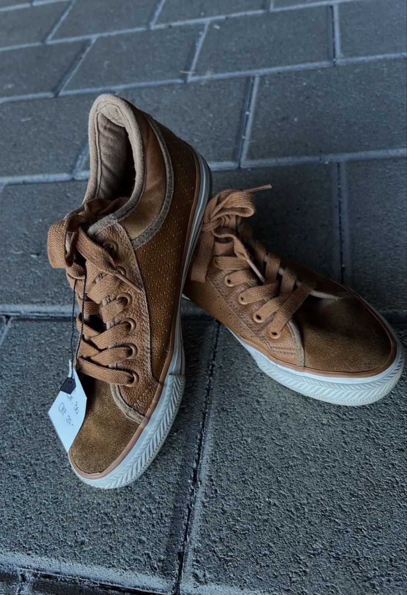 Scarpe da uomo: Beach Mountain Sneaker, Grösse 36 – Usato da Obersaxen venduto da jen_6dnw