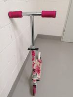 Mädchen Trottinet mit LED Rädern