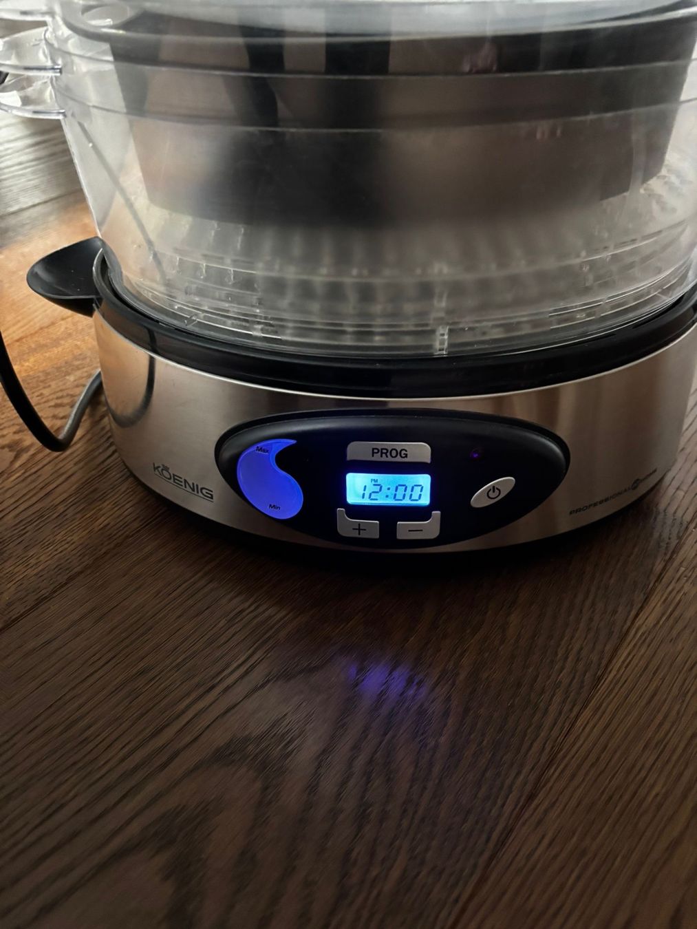 Elettrodomestici da cucina: Koenig Steamer mit Digitalanzeige – Usato da Neukirch (Egnach) venduto da azizghazel 1