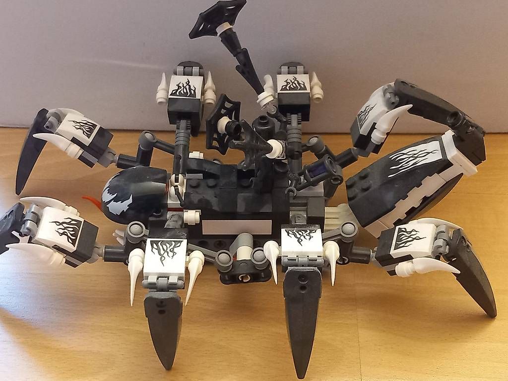 Lego Kit di costruzioni: Lego Marvel - araignée et dinosaure – Usato da Perly venduto da Klopfi80 2