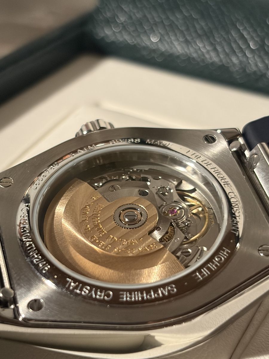 Frederique Constant Uhren: Frederique Constant Highlife Automatic COSC – Neu (gemäss Beschreibung) aus Rougemont von Fossati07 4