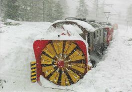 Die selbstfahrende Rotary-Dampfschneeschleuder Xrot 9213