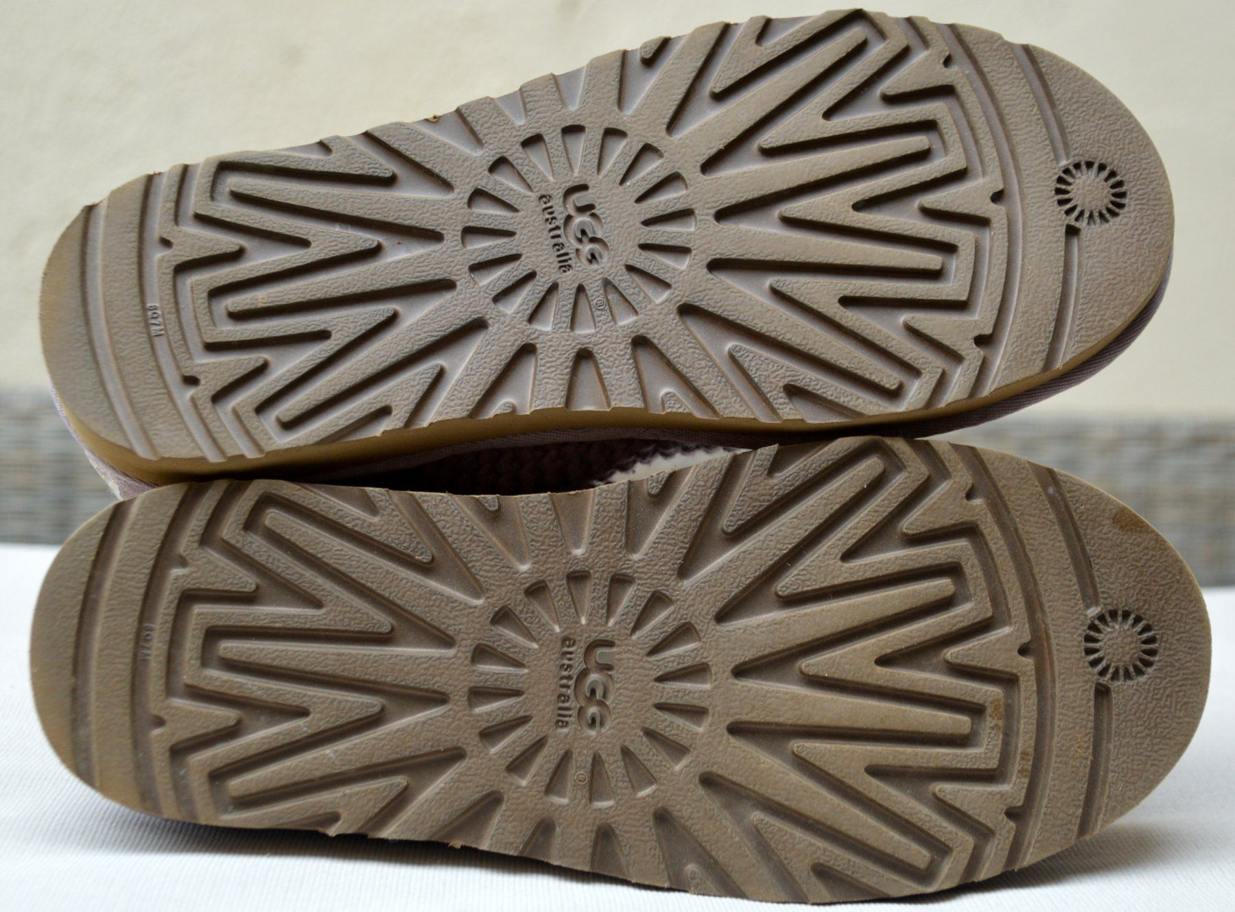 Ugg Scarpe da donna: Boots / bottes UGG Argyle Knit .39 – Usato da Collonges venduto da arashee 8