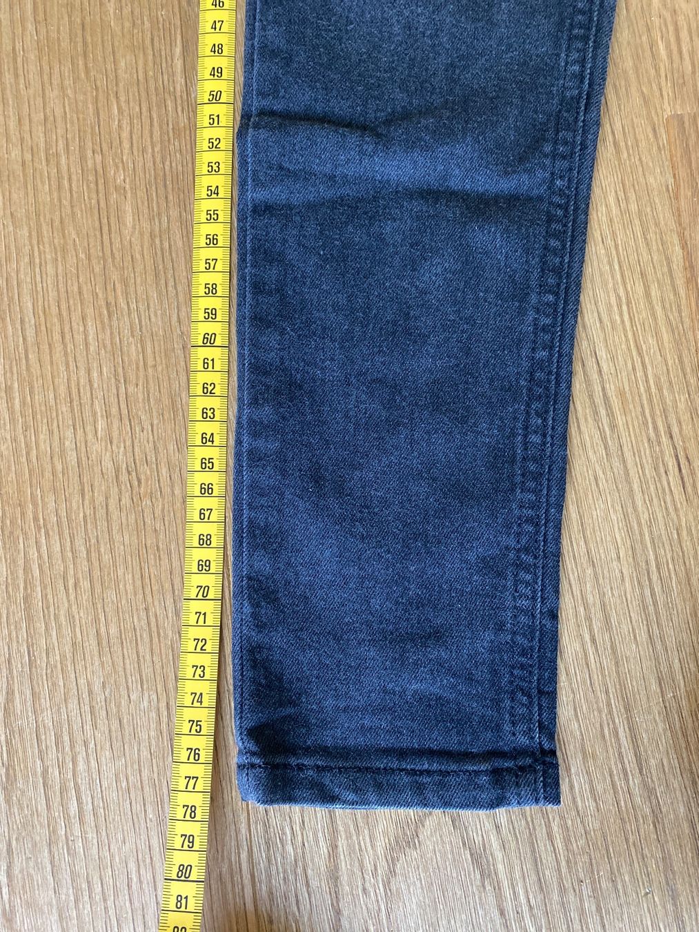 Hosen: Dreifeder Jeans schwarz, Grösse 134, elastischer Bund – Gebraucht aus Suhr von Jade87 3
