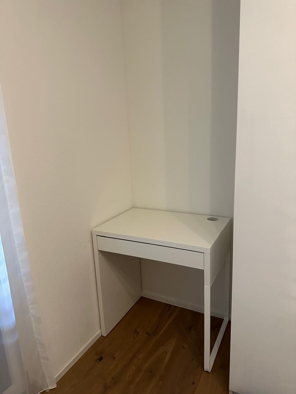 Ikea Schreibtische: Ikea Tisch – Gebraucht aus Triengen von adr_rdr2