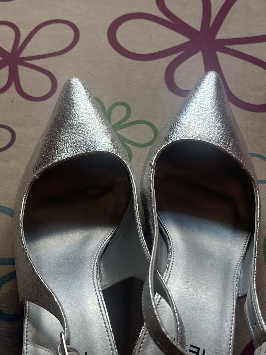 La Redoute Scarpe da donna: La Redoute 39 – Usato da Les verrieres venduto da Andorus70
