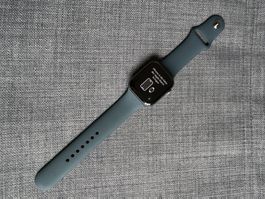 Apple Watch Series 5 GPS+Cellular 44mm space grey Band M/L
