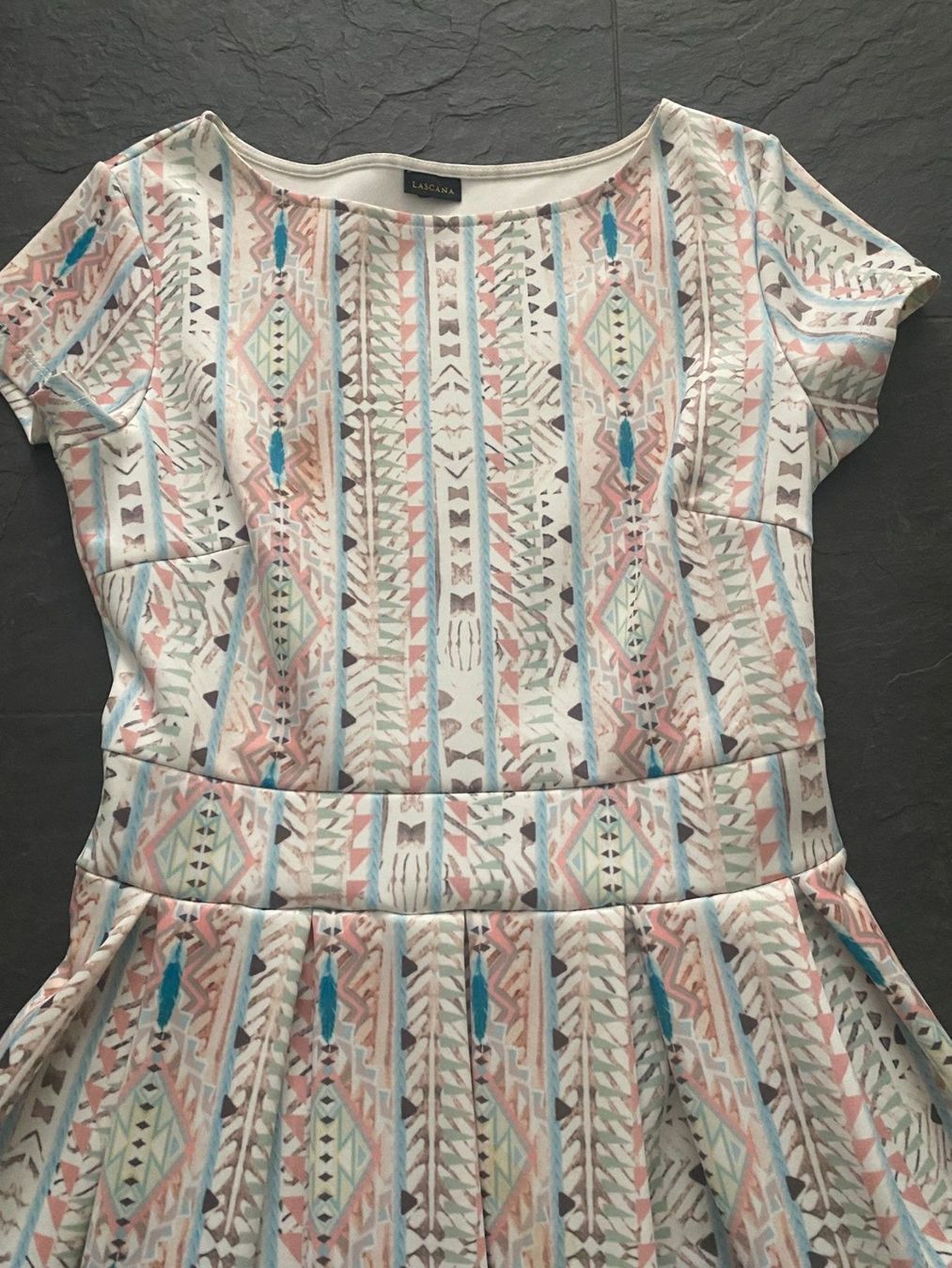 Lascana Vestiti: LASCANA Kleid gemustert Gr. 36 – Usato da Bonstetten venduto da VCLS 1