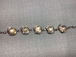 Elegantes Perlen Armband (Edelstahl vergoldet)