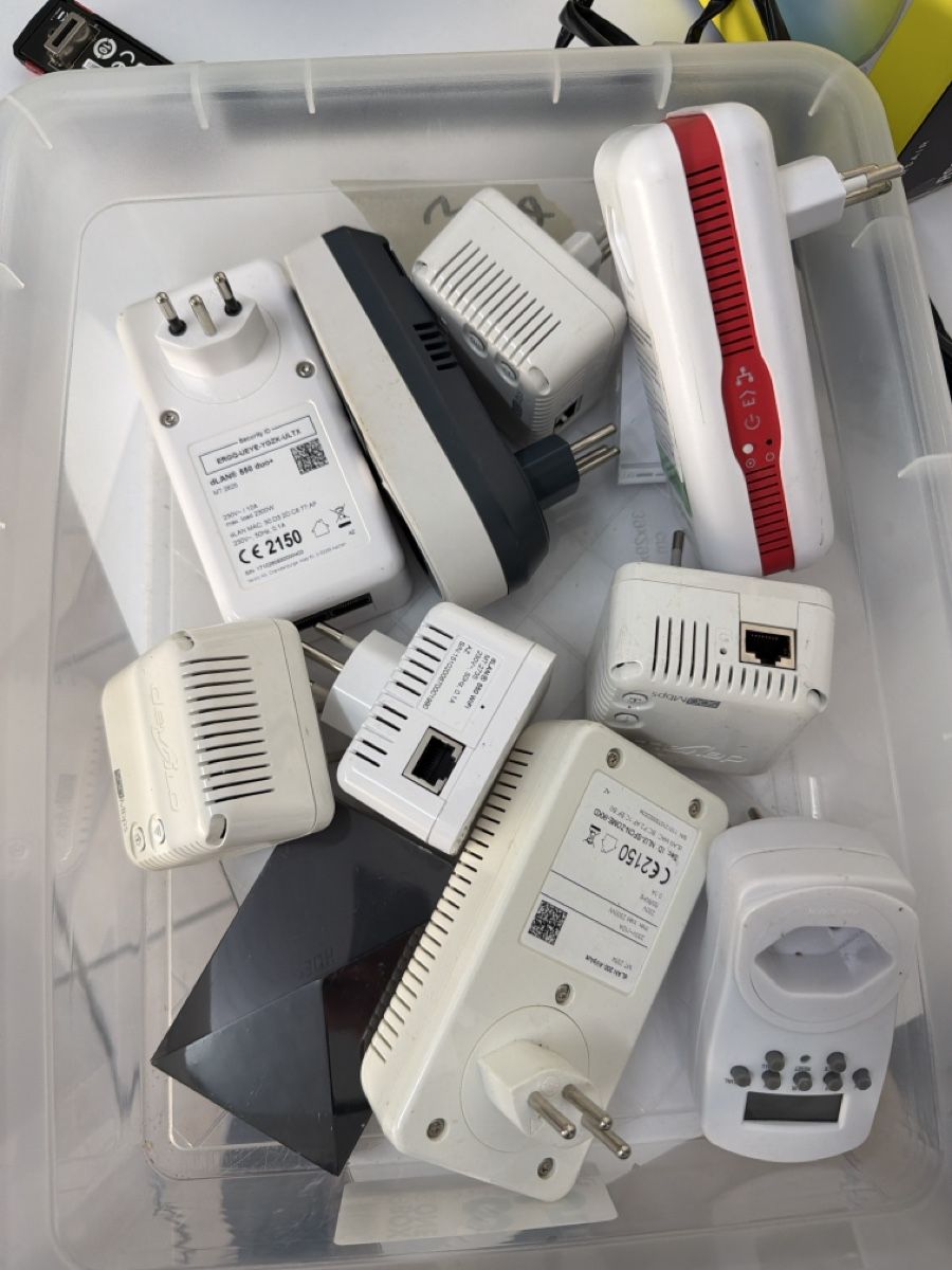 Amplificatori: Amplificateur Wifi – Usato da Saxon venduto da Elviis