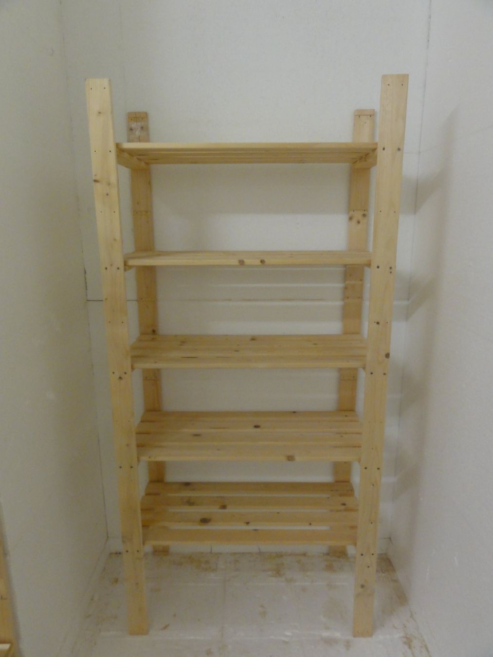 Scaffali: Holzregale Fichte – Usato da Illnau venduto da chiara041