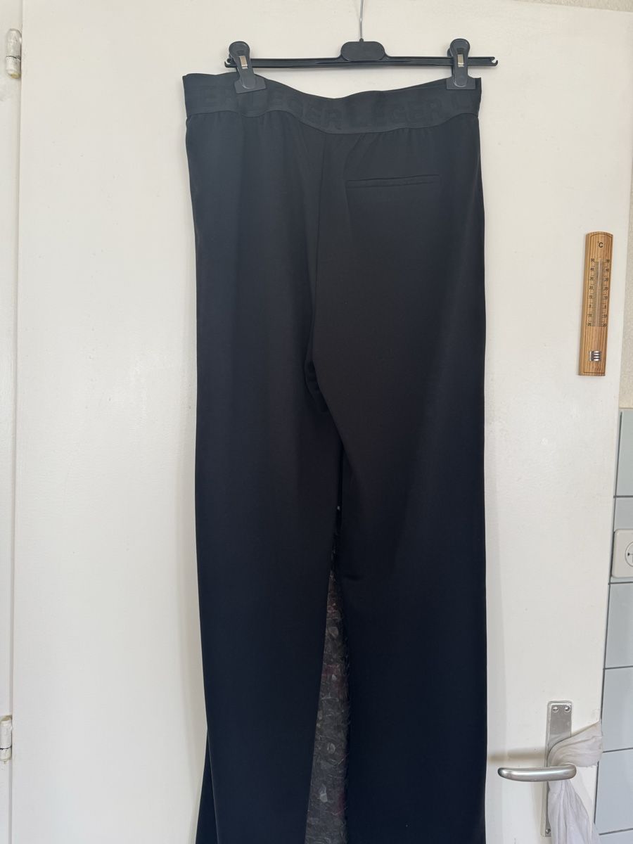 Pantaloni: Pantalon noir Amisu taille L - – Nuovo (secondo la descrizione) da Martigny venduto da ber_tdz7 3