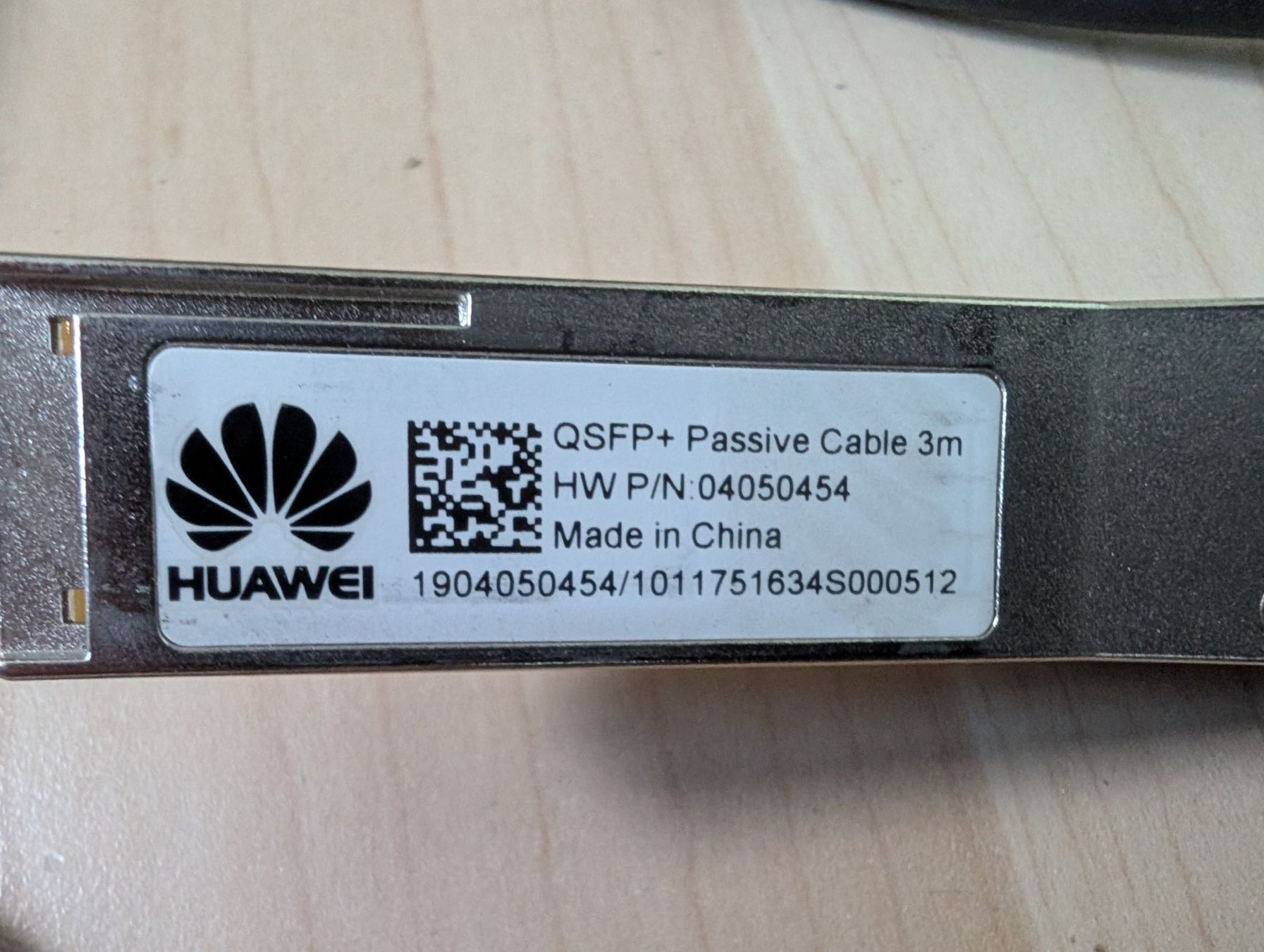 Huawei Kabel: Original Huawei 40Gbps QSFP+ Passive Cable 3m – Gebraucht aus Langenthal von netcamp