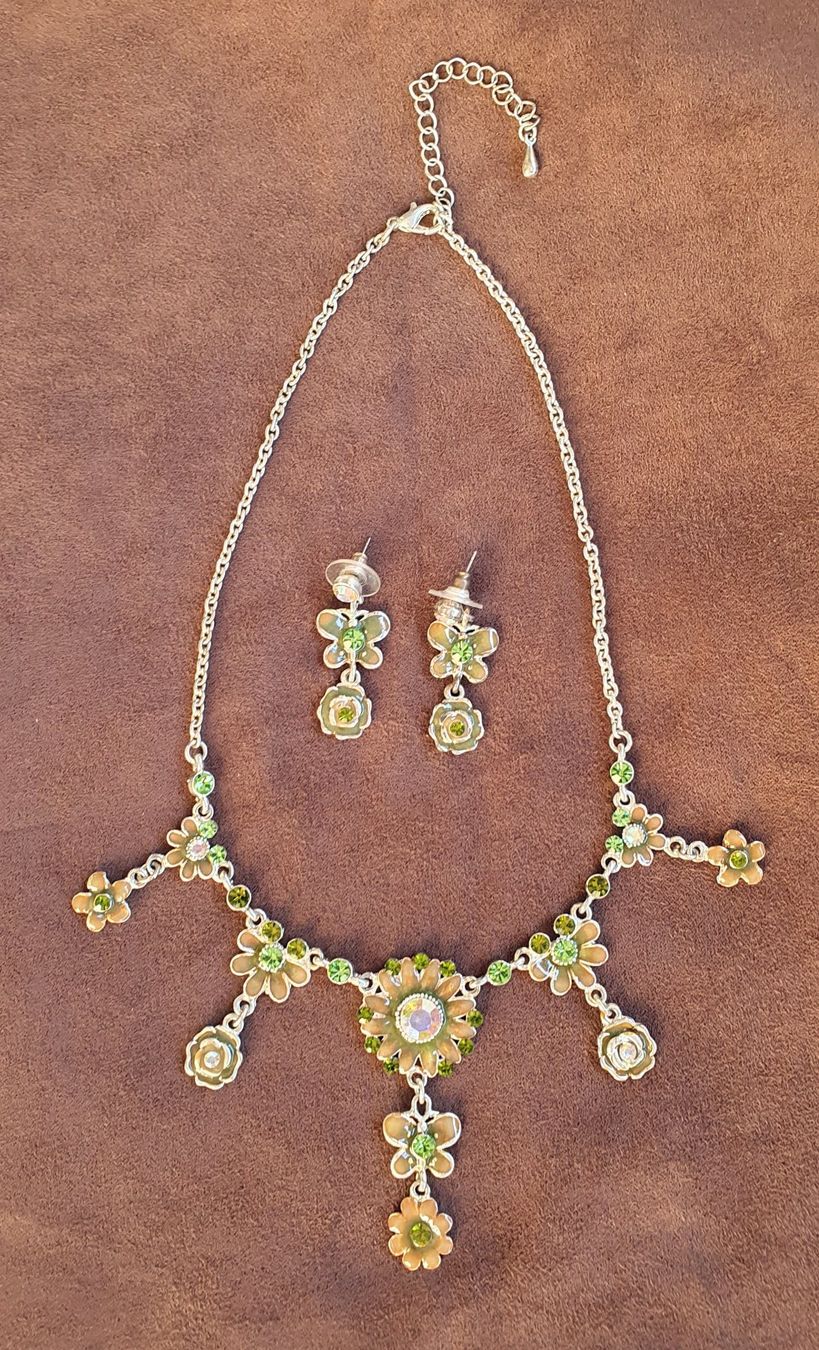 Autres bijoux: Parure set Vintage Collana + orecchini – Neuf (Voir description) à Morbio Inferiore par han_smp6