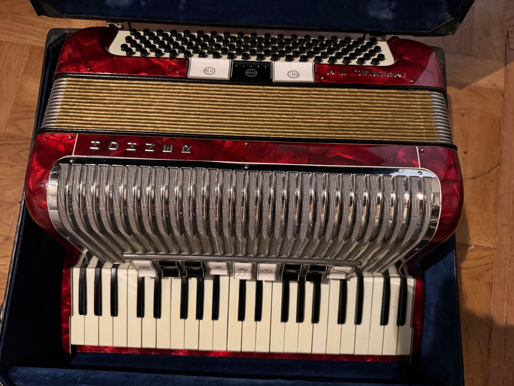 Musikinstrumente: Antike Schweizer Akkordeon Horner – Gebraucht aus Grabs von mayram27 3