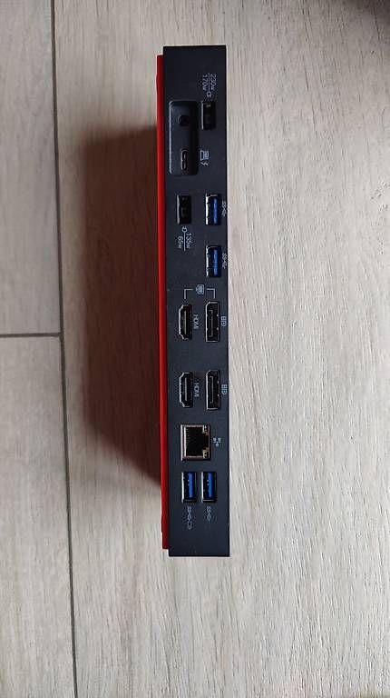 Docking station: Lenovo ThinkPad Thunderbolt 3 Dock Gen 2 135W – Usato da Brügg BE venduto da die_t68c 1