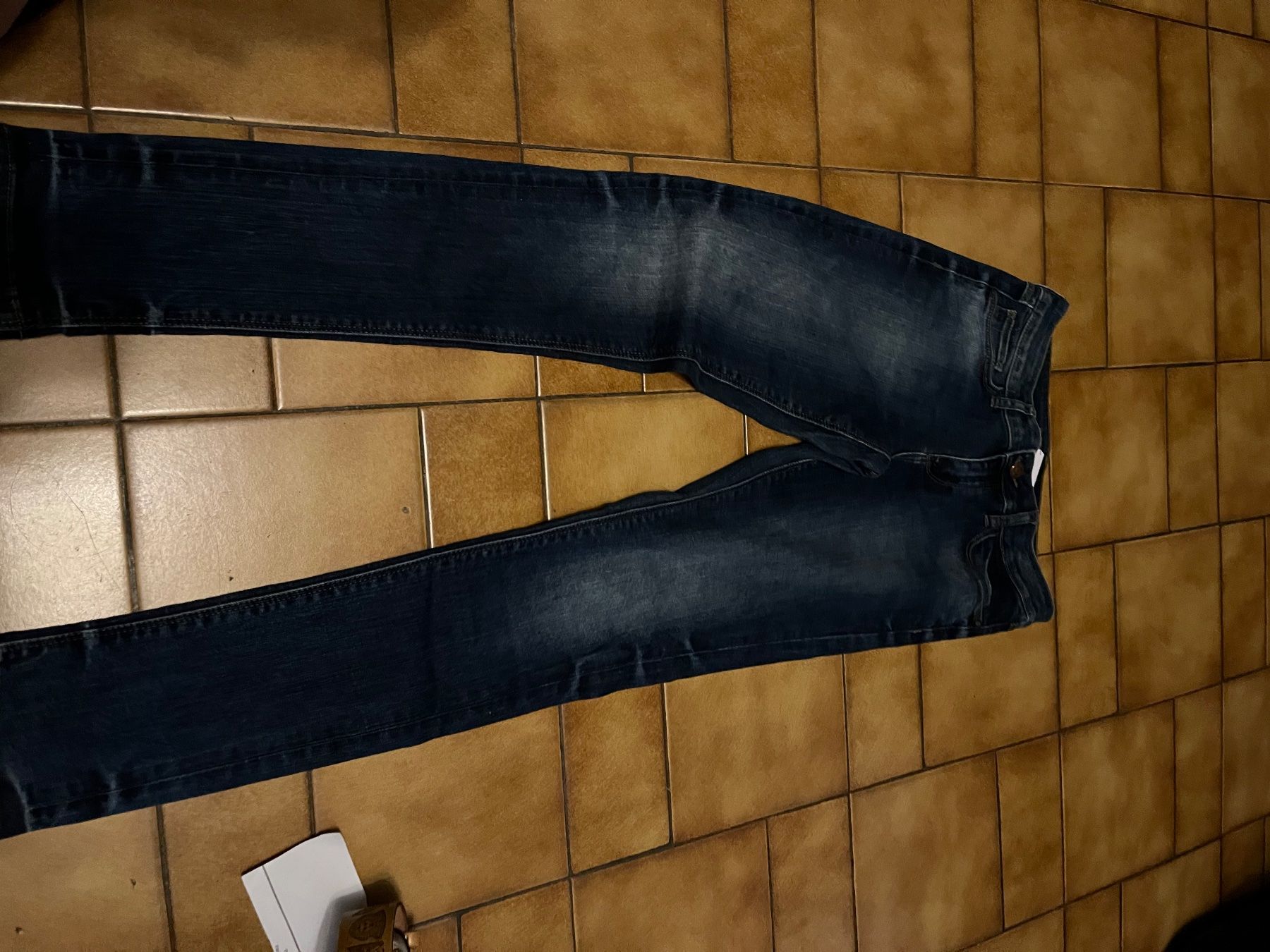 Jeans: Pantalon taille 38 maman – Usato da Veyrier venduto da kimedovapa