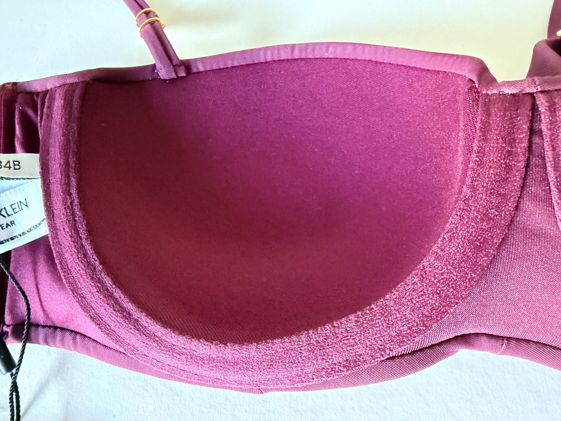 Calvin Klein Costumi da bagno & Bikini: CALVIN KLEIN, Bikini-Oberteil, Grösse 75B, Farbe Dunkelrot – Nuovo e nell'imballaggio originale da Rudolfstetten venduto da gst_g7xl 3
