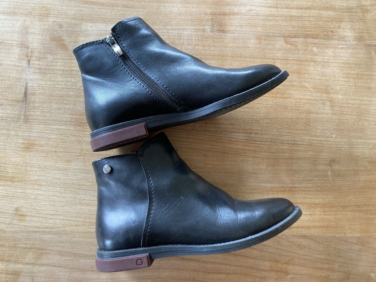 Chaussures femmes: Schucco Norwegian Design gr 36 Lederschuhe – Neuf (Voir description) à Herisau par Sifgana