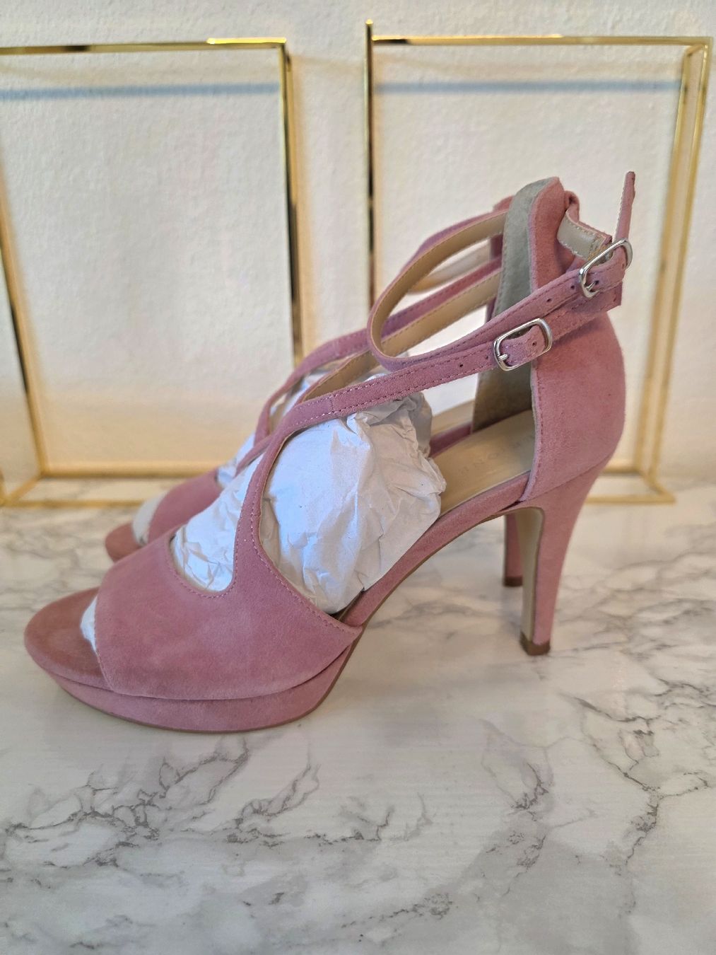 Scarpe da donna: Pier-One.Hoch Absätze.Nie tragen. – Nuovo (secondo la descrizione) da Interlaken venduto da pur_bwn9 1