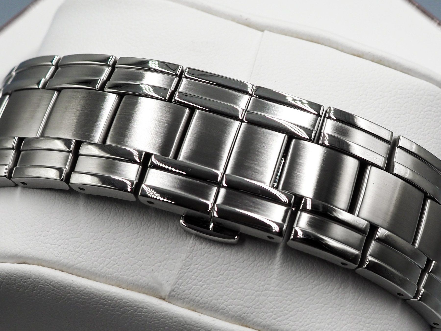 Cyma Uhren: CYMA MYRIAD Uhr Herren Automatic Datum "Swiss Made" – Gebraucht aus Kreuzlingen von lup_jd2v 8