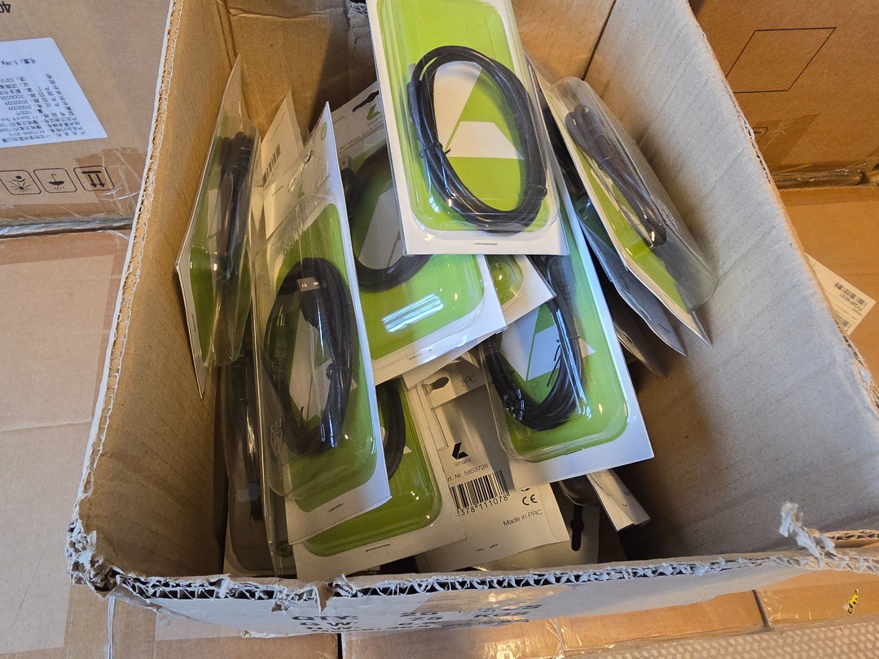 Cavi: Posten neuer Limaro USB 2.0A auf B-Mini Stecker 1m ab 1.- – Nuovo (secondo la descrizione) da KRINAU venduto da Mio_Liqstyle 3