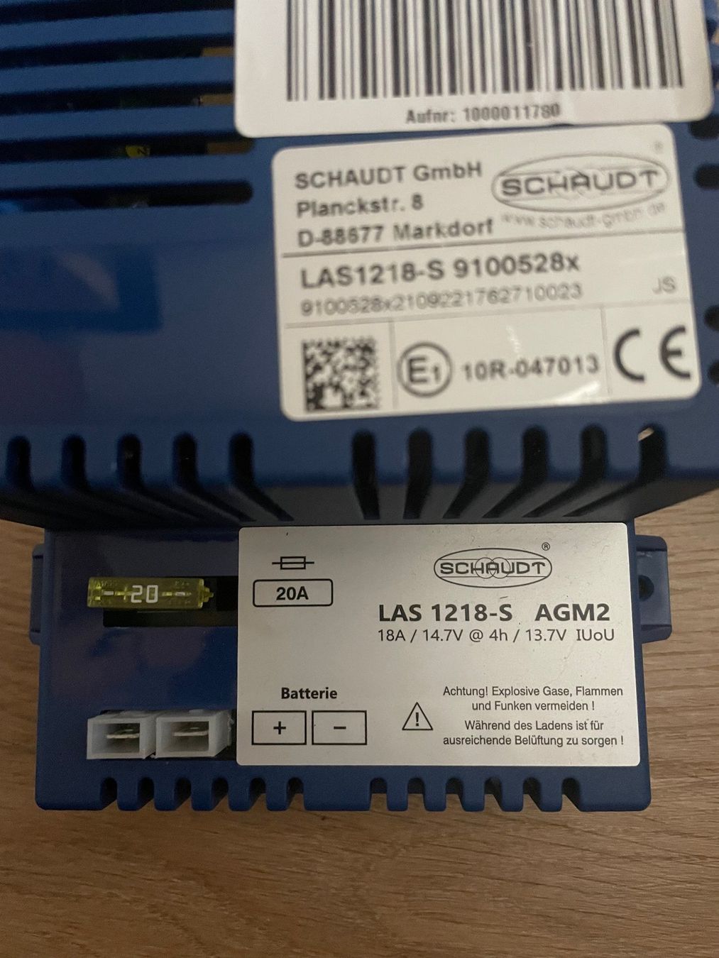 Batterie-Ladegeräte: Schaudt LAS 1218-S AGM2 Ladegerät 12V – Gebraucht aus Berg am Irchel von  3