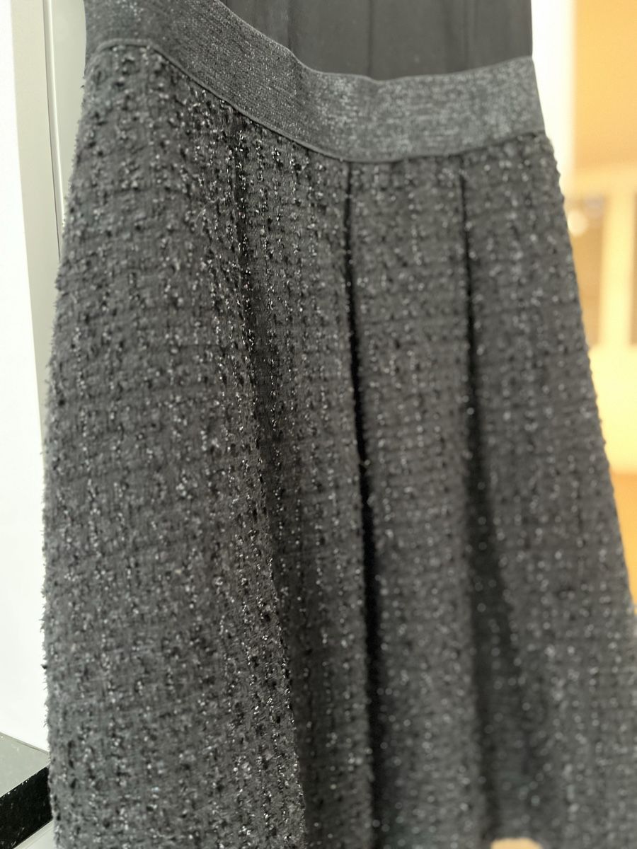 Kleider: Schwarzes Kleid (knielang) – Gebraucht aus Fiesch von Chloe09 1