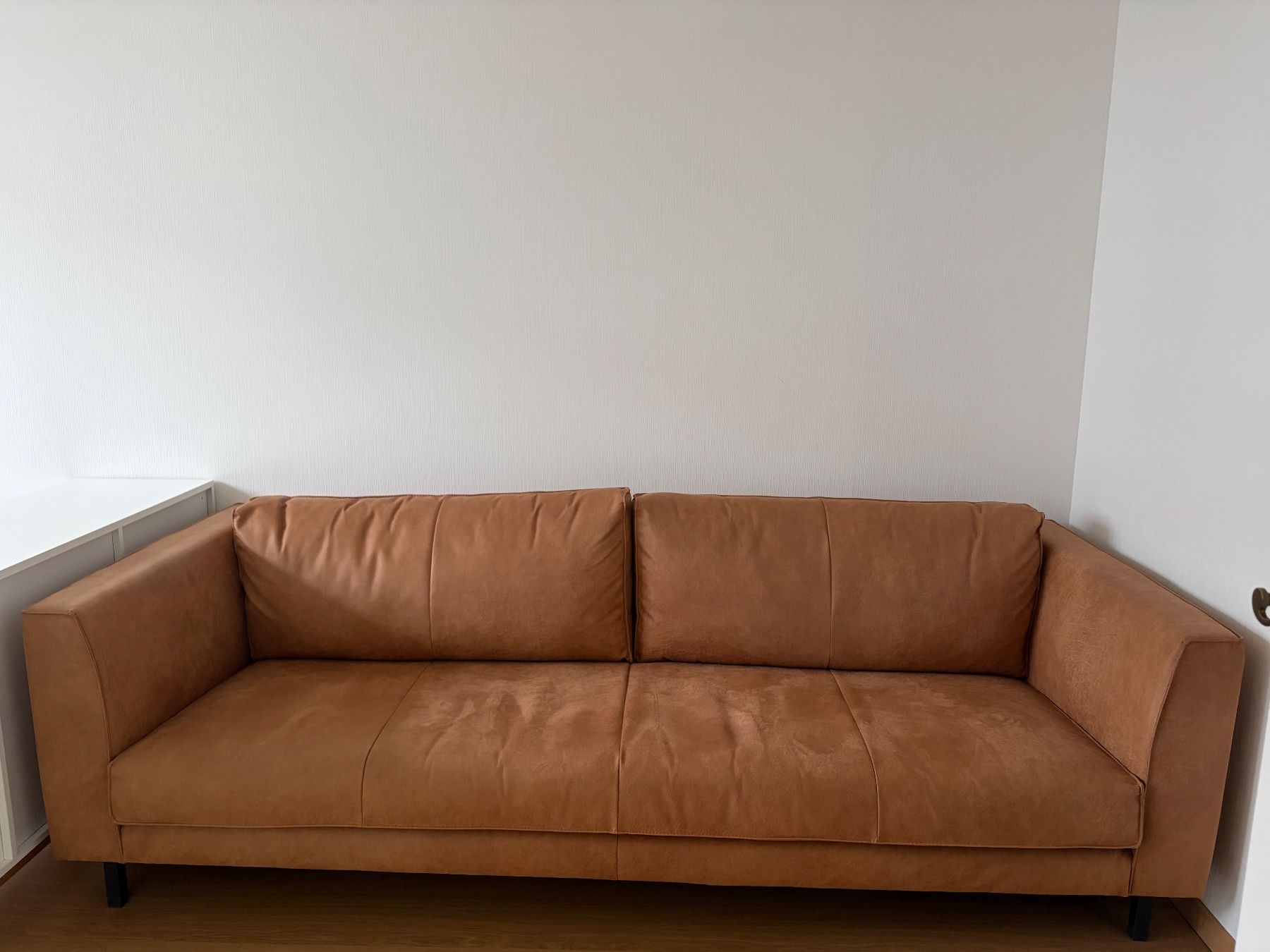 Divani: HET ANKER Piemonte 3-Sitzer Sofa –  Echtes Wildleder – Usato da Zürich venduto da kronos123