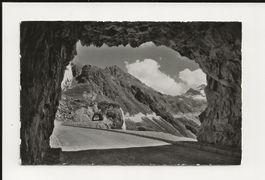 AK ca.1950 Die Sustenstrasse g.Sustenpasshöhe