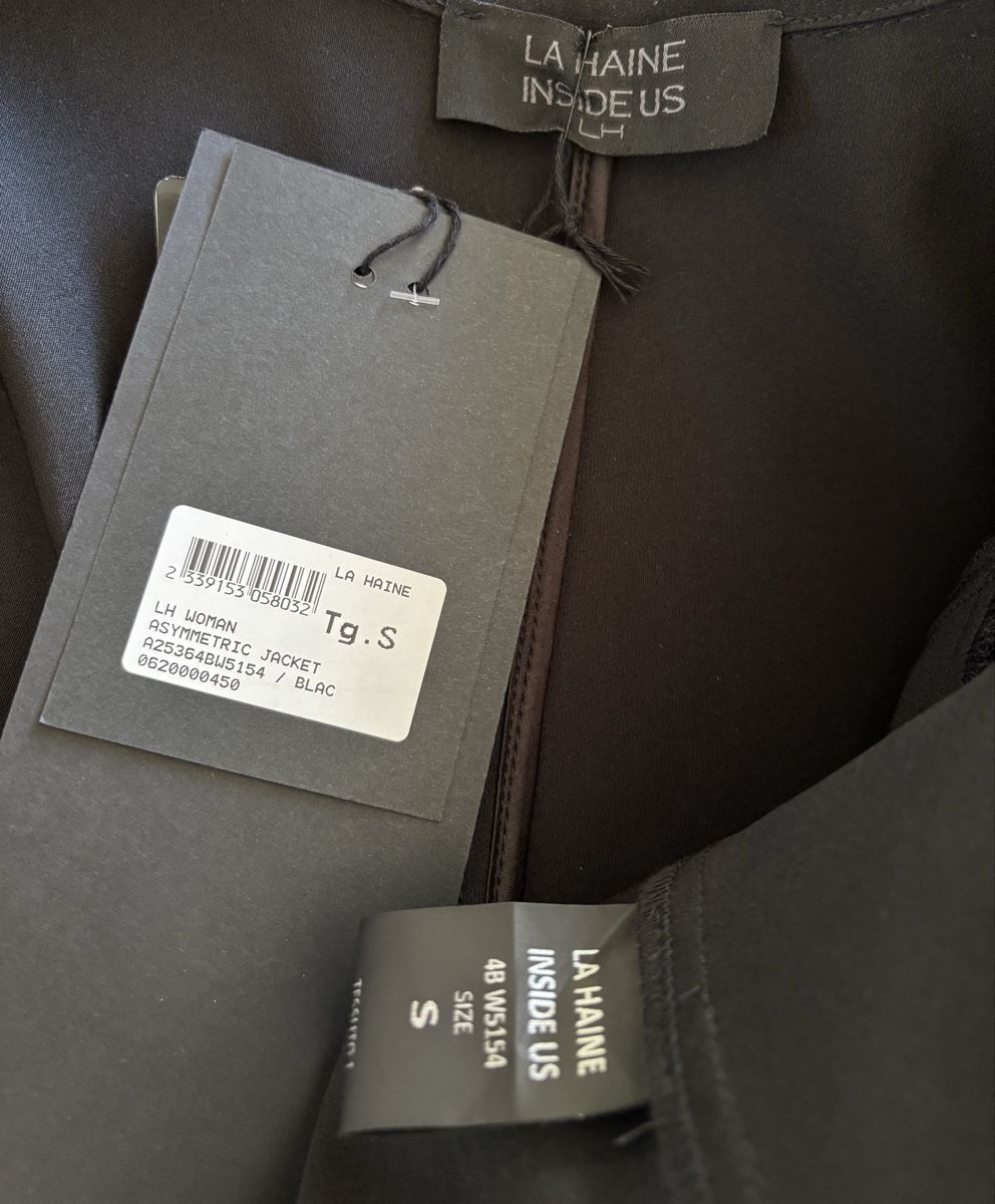 Giacche: La Haine Inside Us jacket  – Nuovo e nell'imballaggio originale da Erlenbach ZH venduto da verbena_mint 3