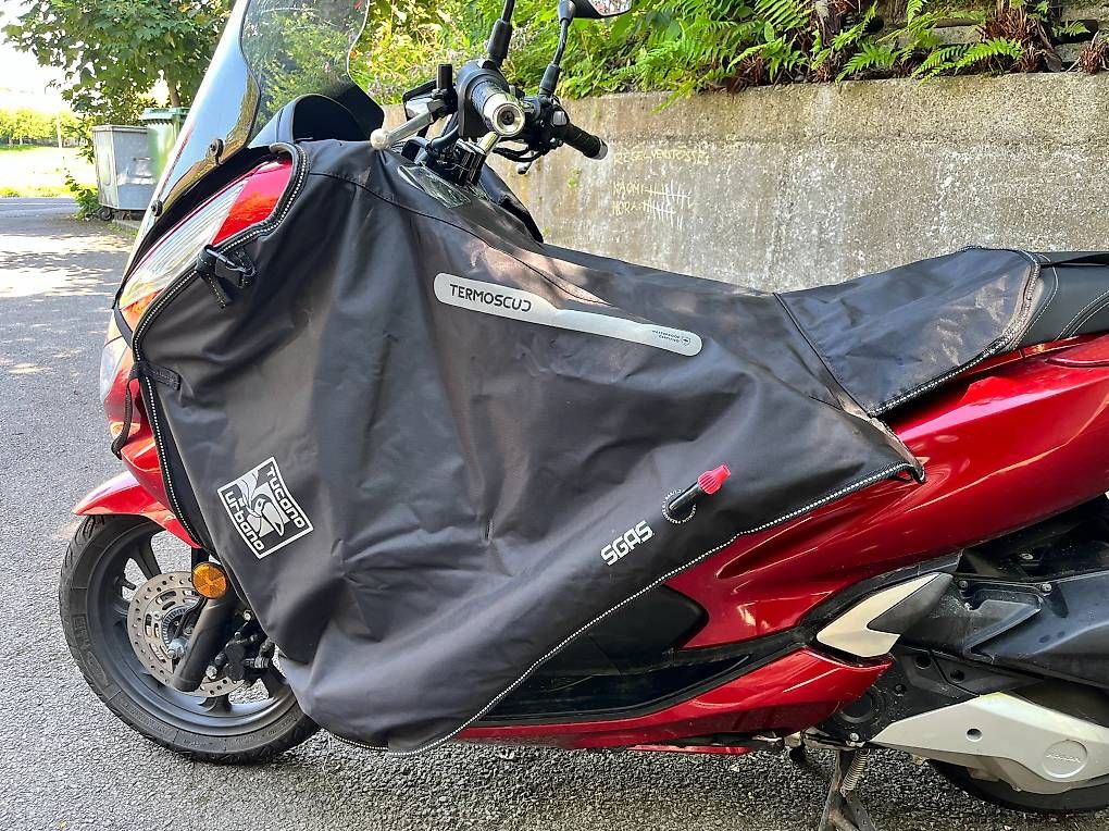 Scooters: Roller Honda PCX 125 – Gebraucht aus Menzingen von tor_9zrh 1